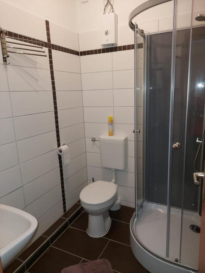 City Pension Senftenberg / Apartment Nr.2 Bagian luar foto